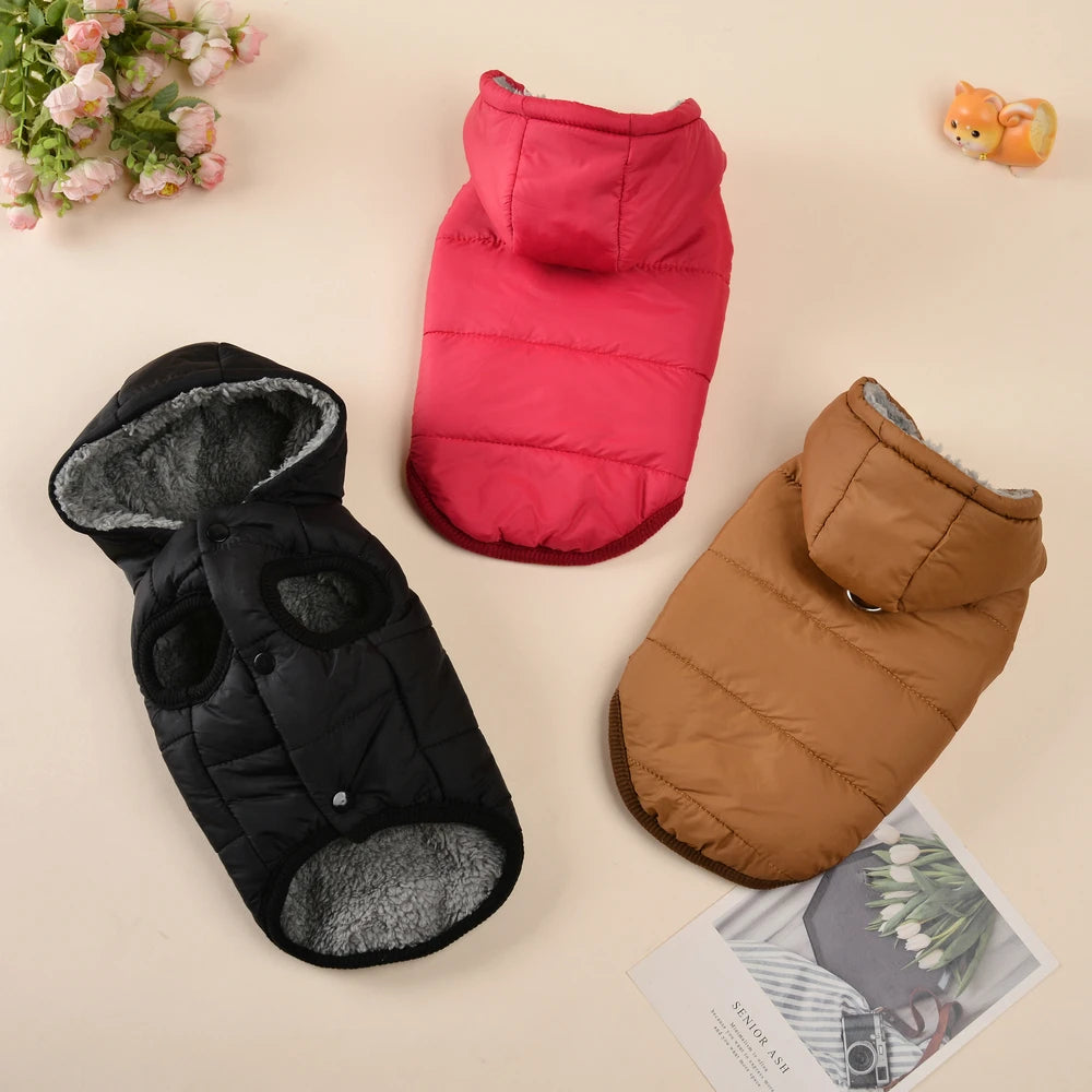 Chaqueta con capucha acogedora para mascotas